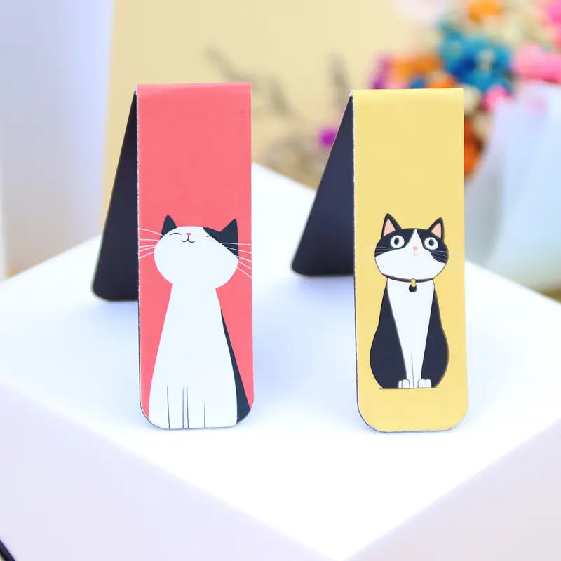 4pcs Whimsical Feline Magnetic Bookmark - Assorted Cat Design